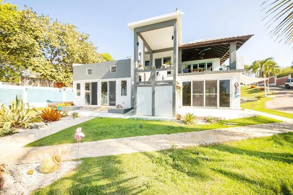 Villa Ocean Front Villa, 2 Private Pools, Bbq, Tennis Court And More! Vega Baja Porto Rico
