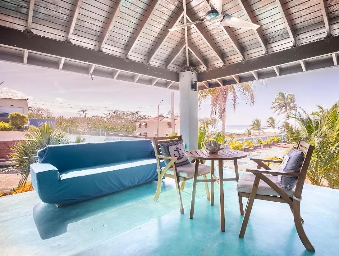 Ocean Front Villa, 2 Private Pools, Bbq, Tennis Court And More! Vega Baja Porto Rico